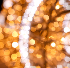 Obraz premium Golden bokeh lights as abstract background
