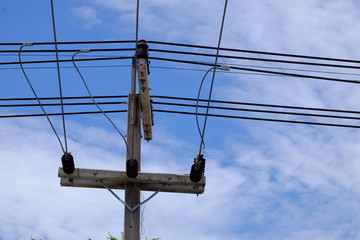 Electric power transmission system with sky