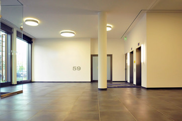 Eingang Bürogebäude