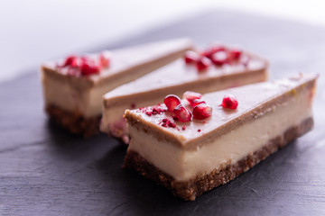 salted caramel raw vegan cheesecake with pomegranate 