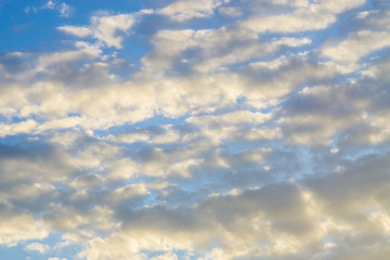 Beautiful cozy sky with fluffy cloud