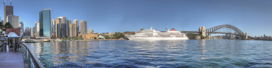 Fototapeta na wymiar Panorama of the Sydney, Australia harbor