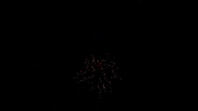 181020gh4_ytsrfireworks_448
