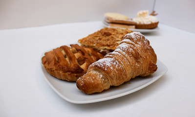 croissant and more little pie