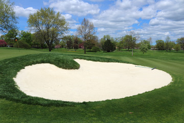 golf sand trap