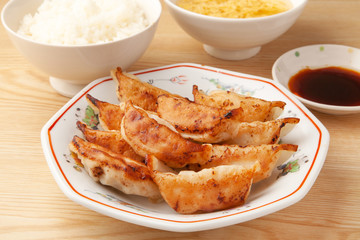 餃子定食