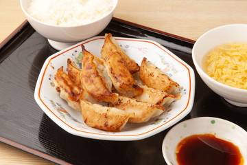 餃子定食