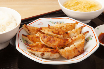 餃子定食