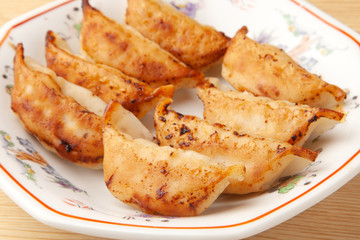 焼き餃子