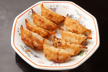 焼き餃子