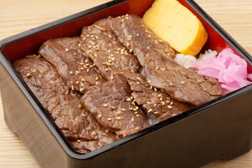 カルビ弁当