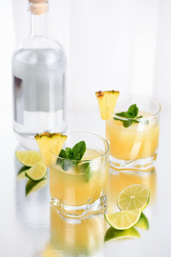 Silver Tequila" Images – Browse 351 Stock Photos, Vectors, and ...
