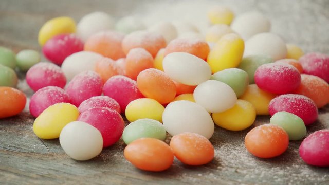 added and falling dripping excess sugar of sweets