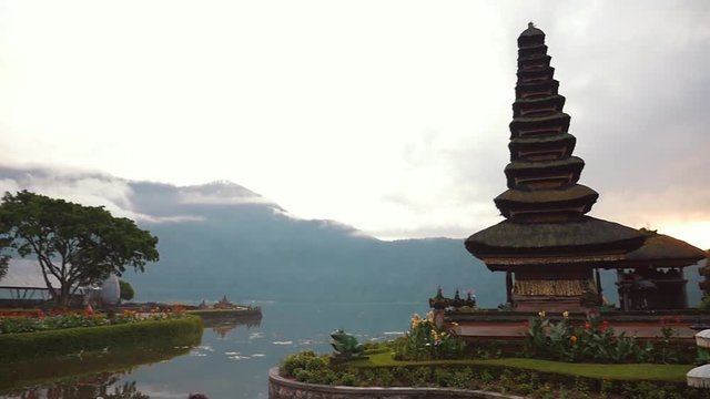 Ulun datu bratan temple