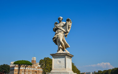 Fototapeta na wymiar Angel statue along Sant Angelo bridge