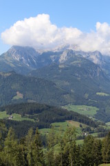 Fototapeta na wymiar Weite / Ausblick über Berge
