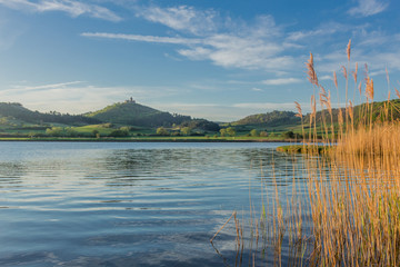 Morgendliche Erkundungstour entlang der Burg Drei Gleichen im Thüringer Becken