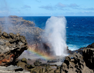 Fototapeta na wymiar Nakalele Blowhole Rainbow