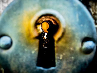 Vintage Keyhole