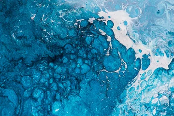 abstrakte blaue und weiße Acrylmusterstruktur wie Marmorhintergrund © kwanchaift