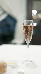 高級レストランのコース料理