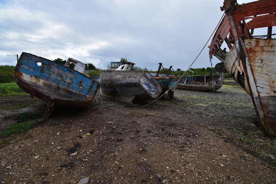 cimeti&egrave;res de bateaux de L'anse de Rostellec