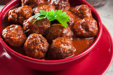 Meatballs with tomato sauce