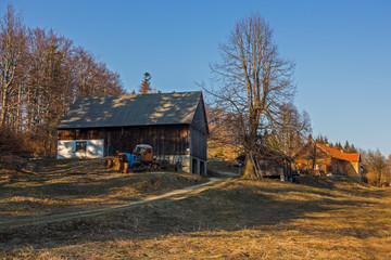 Beskid Wyspowy - Góry Karpaty © BARONPHOTOGRAPHY.EU