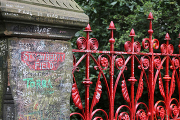 Il cancello d'ingresso di Strawberry Field , Liverpool