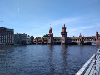 Fototapeta premium Bridge in the center of Berlin