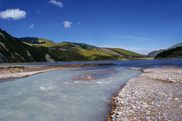 Obraz premium the Big Almaty lake in the mountains
