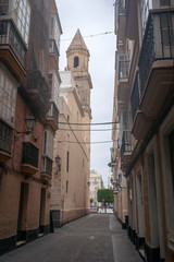 Fototapeta premium calle de centro de la ciudad de Cádiz, Andalucía 