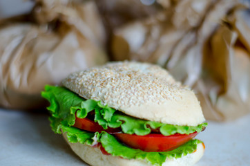  Photos on cooking burgers