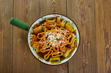paccheri pasta bak