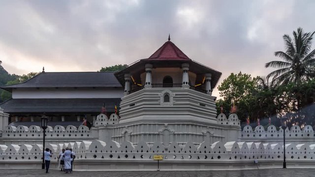 Timelapse Sri Lanka Beautiful architecture of Buddhist temple in Kandy town. Sacred Buddha Tooth temple or Sri Dalada Maligawa.