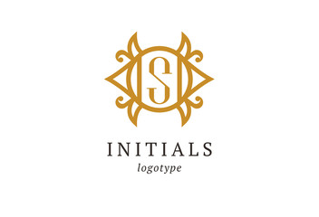 Letter S vector logo. Vintage Insignia and Logotype. Business sign, identity, label, badge initials. Monogram design elements, graceful template. Calligraphic elegant logo design