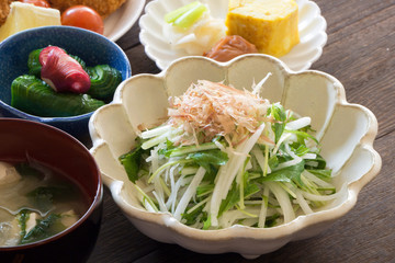 晩御飯セット　水菜と大根のサラダ 