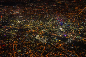 飛行機から見えるロンドンの夜景