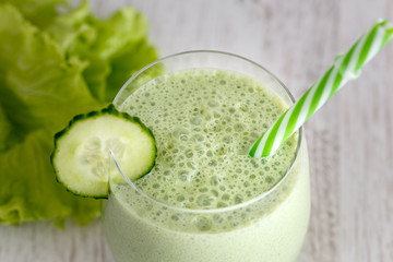 Greek yogurt smoothies with greens