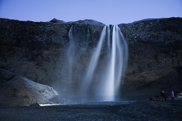 セリャラントスフォスの滝（アイスランド）
