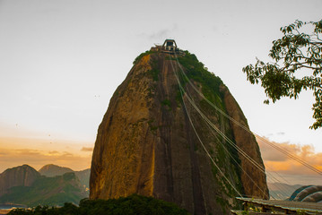 Rio de Janeiro, Brazil: Cable car and Sugar Loaf mountain in Rio de Janeiro