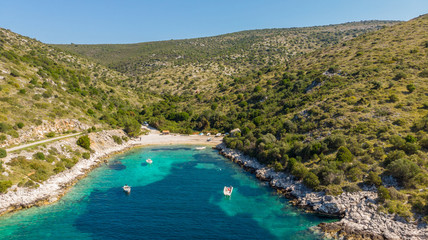 Obraz premium Spectacular aerial sea landscape of rocky coast and crystal clear water.