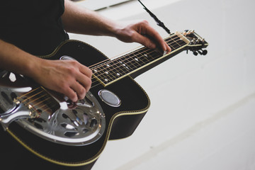 Dobro Player