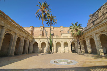 Fototapeta na wymiar Catedral de Almería, Andalucía, España