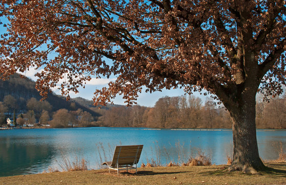 Itzelberger See. Herbst.