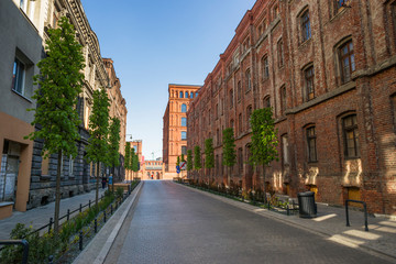 Ulica Gdańska w Łodzi widok na Manufakturę
