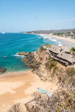 Plage nudiste de Zipolite, Oaxaca, Mexique.