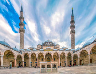 Fototapeta premium Suleymaniye mosque The Süleymaniye Mosque is an Ottoman imperial mosque located on the Third Hill of Istanbul, Turkey. 