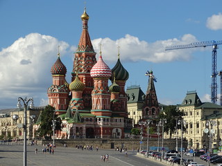 Kolorowa cerkiew świętego Wasyla na Placu Czerwonym w Moskwie - obrazy, fototapety, plakaty