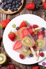 ice cream popsicles with fruits